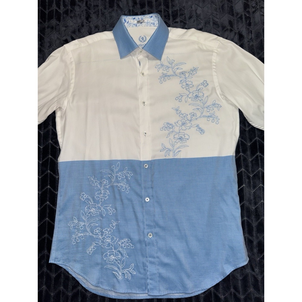 Bugatchi Uomo Men White Blue Floral Embroidered Shaped Fit Button Down Sz M - Picture 2 of 10